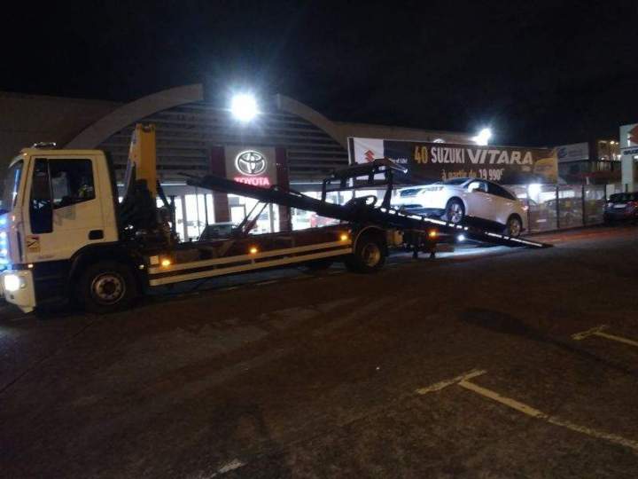 Voiture remorquée Le Lamentin