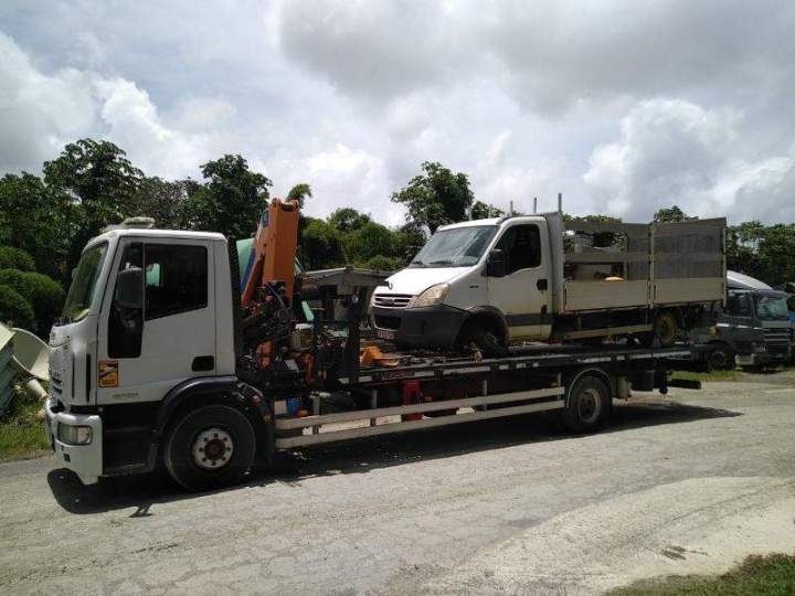 Transport véhicule professionnel Le Lamentin