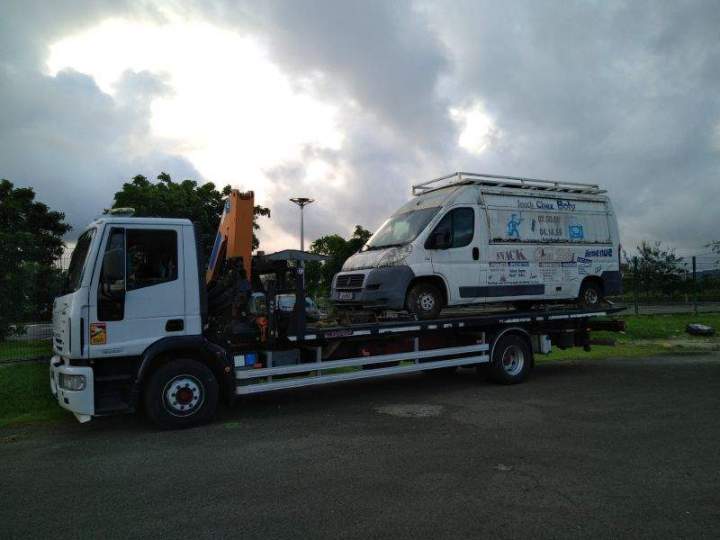 Remorquage voitures utilitaires Le Lamentin