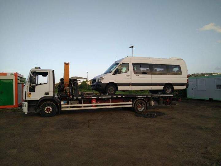 Remorquage et transport autobus Le Lamentin